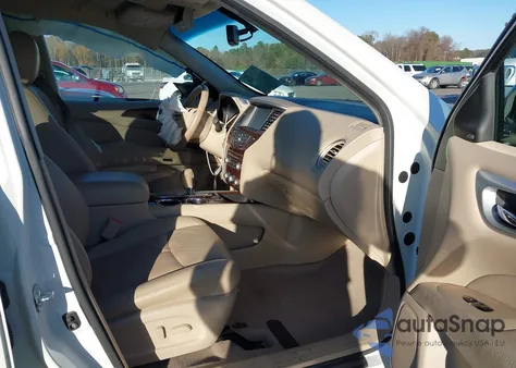 2015 Nissan Pathfinder Sl z USA, uszkodzony, nr VIN 5N1AR2MN3FC602454